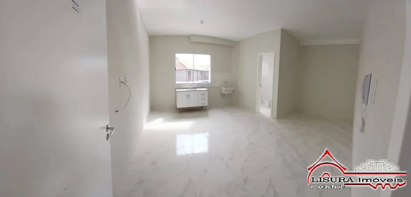 Casa com 1 quarto para alugar em São João, Jacarei - SP - imagem 3 Foto 3 de Casa com 1 quarto para alugar em São João, Jacarei - SP