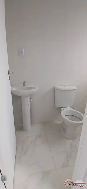 Casa com 1 quarto para alugar em São João, Jacarei - SP - imagem 6 Foto 6 de Casa com 1 quarto para alugar em São João, Jacarei - SP