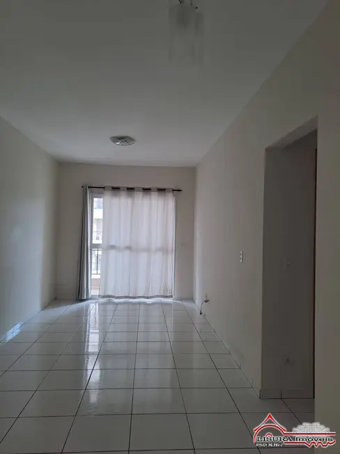 Foto 2 de Apartamento com 2 quartos para alugar, 68m2 em Parque Santo Antônio, Jacarei - SP