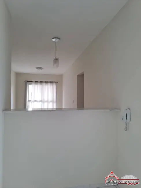 Foto 3 de Apartamento com 2 quartos para alugar, 68m2 em Parque Santo Antônio, Jacarei - SP