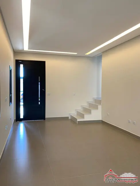 Foto 2 de Casa de Condomínio com 3 quartos à venda, 191m2 em Jardim Jacinto, Jacarei - SP