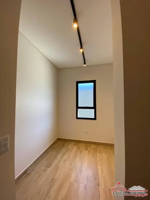 Foto 9 de Casa de Condomínio com 3 quartos à venda, 191m2 em Jardim Jacinto, Jacarei - SP