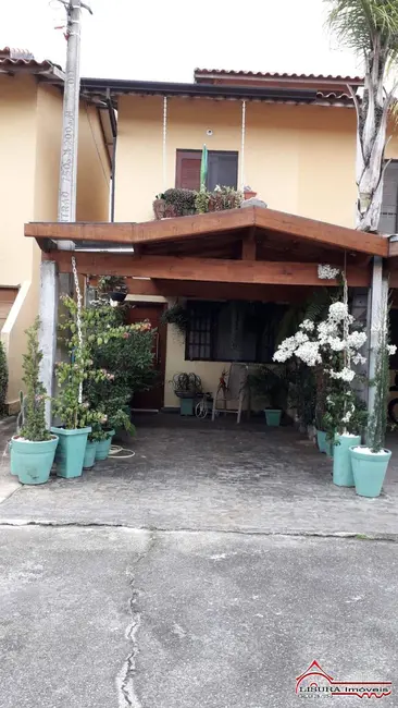 Foto 1 de Casa de Condomínio com 2 quartos à venda, 76m2 em Jardim Jacinto, Jacarei - SP