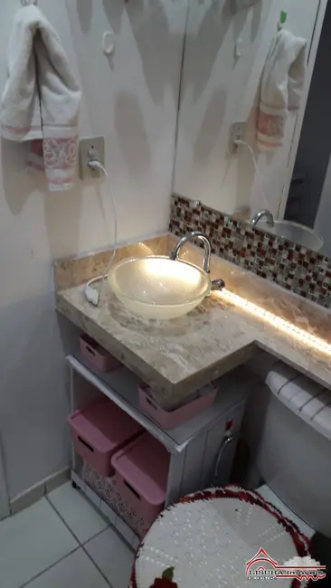 Foto 5 de Casa de Condomínio com 2 quartos à venda, 76m2 em Jardim Jacinto, Jacarei - SP