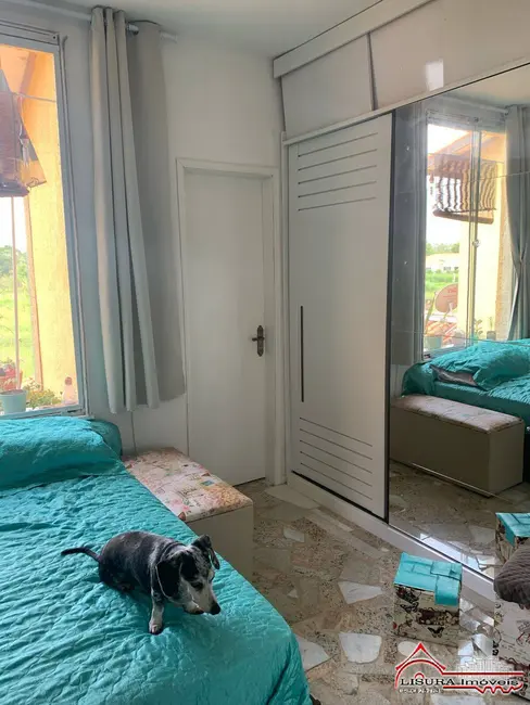 Foto 2 de Casa de Condomínio com 2 quartos à venda, 76m2 em Jardim Jacinto, Jacarei - SP