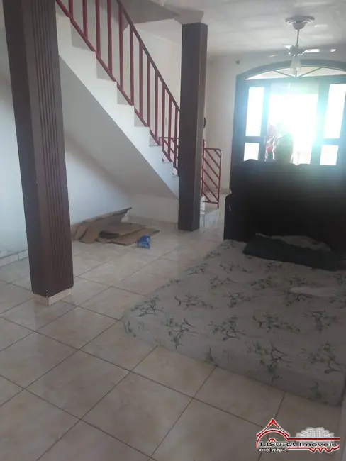 Foto 8 de Casa com 3 quartos à venda, 250m2 em Jardim Paraíso, Jacarei - SP