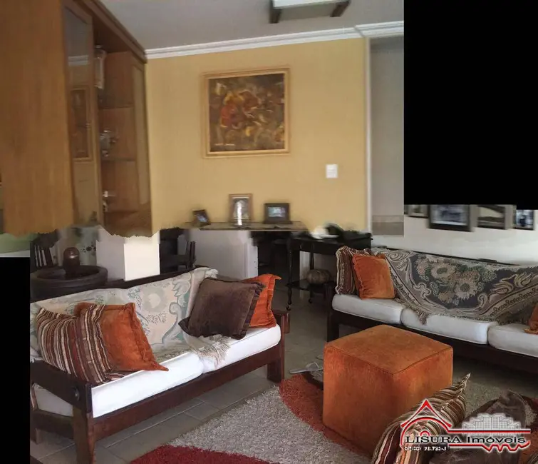 Foto 6 de Casa com 4 quartos à venda, 208m2 em Jacarei - SP