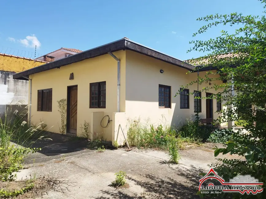 Foto 2 de Casa com 4 quartos à venda, 220m2 em Jardim Santa Maria, Jacarei - SP