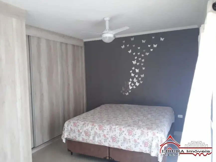 Foto 5 de Casa com 4 quartos à venda, 244m2 em Loteamento Villa Branca, Jacarei - SP