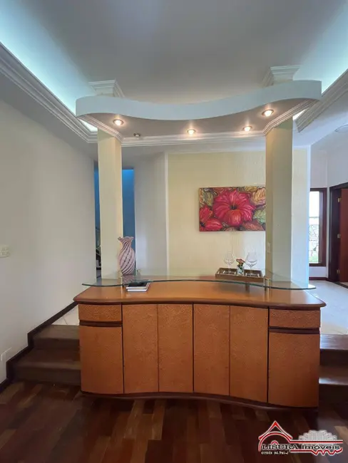Foto 5 de Casa de Condomínio com 3 quartos à venda, 250m2 em Jacarei - SP