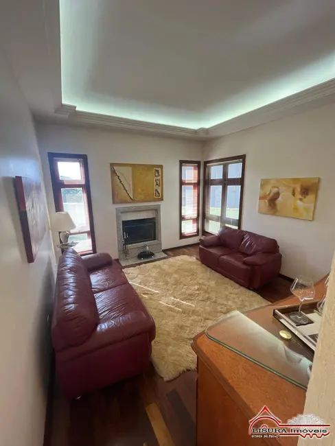 Foto 4 de Casa de Condomínio com 3 quartos à venda, 250m2 em Jacarei - SP