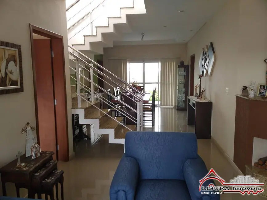 Foto 3 de Casa de Condomínio com 4 quartos à venda, 262m2 em Jardim Coleginho, Jacarei - SP