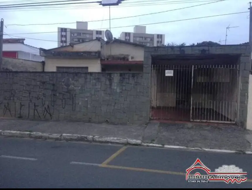 Foto 1 de Casa com 3 quartos à venda, 132m2 em Centro, Jacarei - SP
