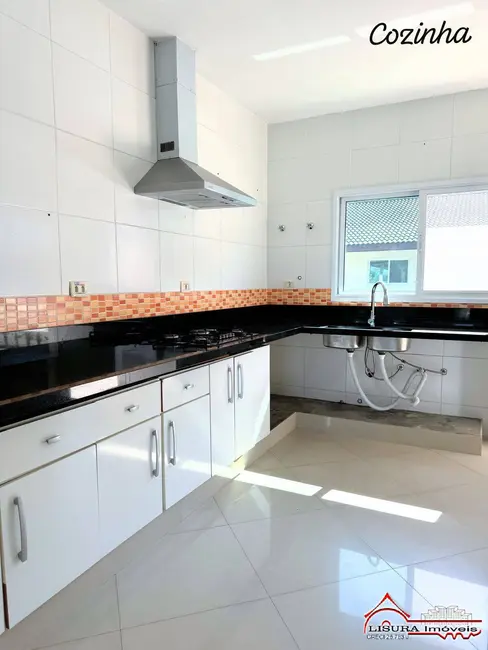 Casa de Condomínio com 3 quartos para alugar, 335m2 em Jardim Terras de Santa Helena, Jacarei - SP - imagem 6 Foto 6 de Casa de Condomínio com 3 quartos para alugar, 335m2 em Jardim Terras de Santa Helena, Jacarei - SP