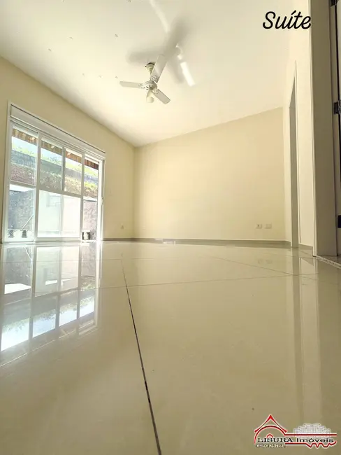 Casa de Condomínio com 3 quartos para alugar, 335m2 em Jardim Terras de Santa Helena, Jacarei - SP - imagem 9 Foto 9 de Casa de Condomínio com 3 quartos para alugar, 335m2 em Jardim Terras de Santa Helena, Jacarei - SP