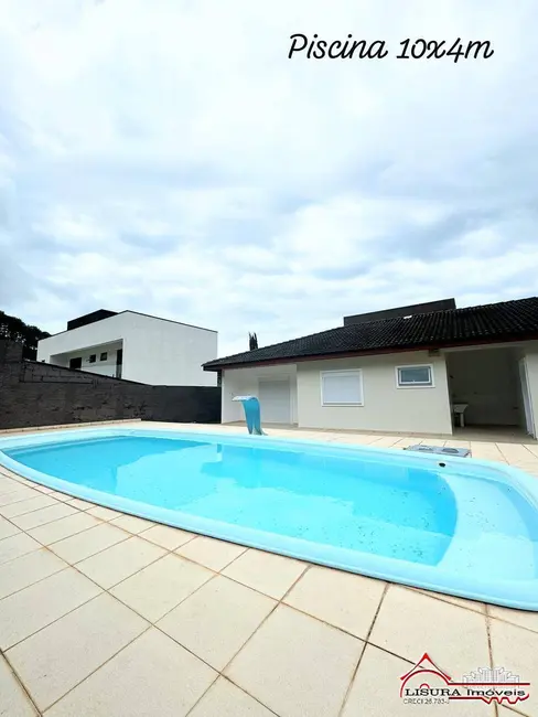 Casa de Condomínio com 3 quartos para alugar, 335m2 em Jardim Terras de Santa Helena, Jacarei - SP - imagem 2 Foto 2 de Casa de Condomínio com 3 quartos para alugar, 335m2 em Jardim Terras de Santa Helena, Jacarei - SP