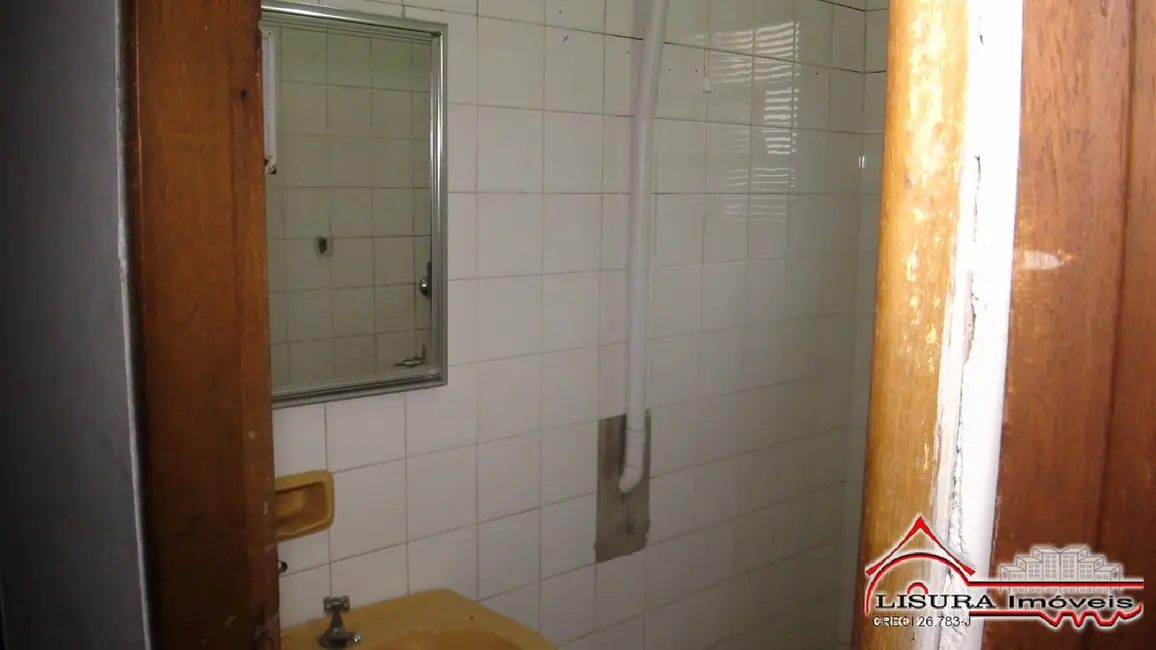 Foto 3 de Casa com 7 quartos à venda, 263m2 em Centro, Jacarei - SP