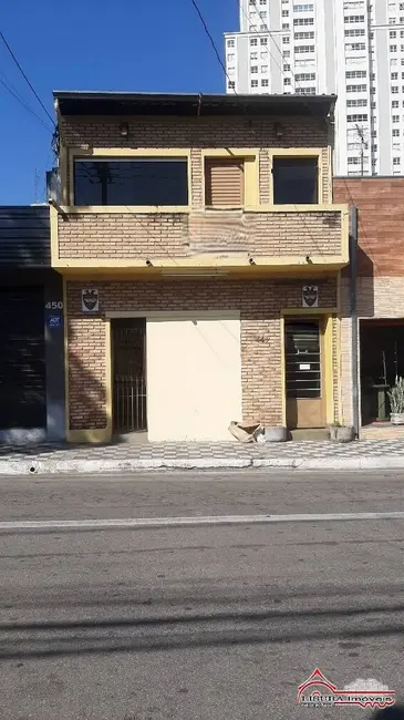 Foto 1 de Casa com 7 quartos à venda, 263m2 em Centro, Jacarei - SP