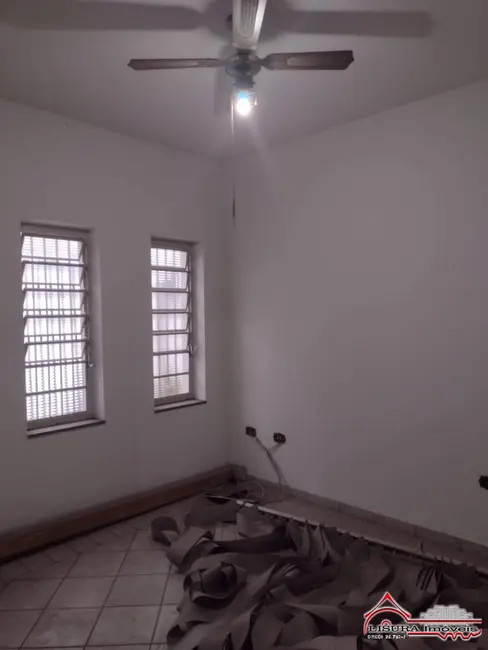 Foto 4 de Casa com 3 quartos à venda em Centro, Jacarei - SP