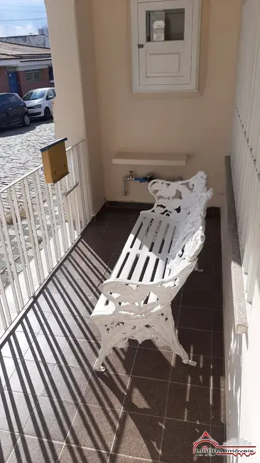 Foto 1 de Casa com 3 quartos à venda em Centro, Jacarei - SP