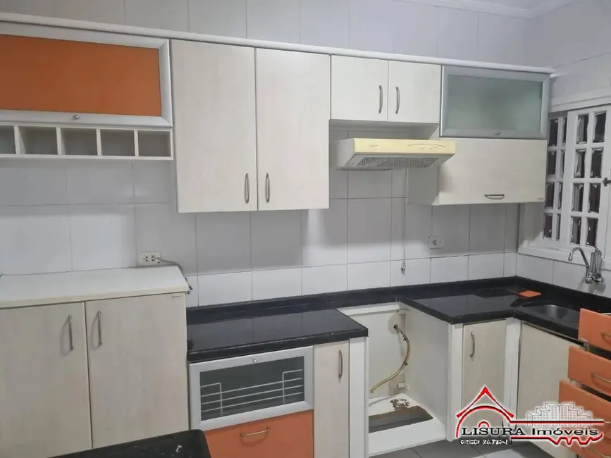 Foto 1 de Casa de Condomínio com 2 quartos à venda em Parque Brasil, Jacarei - SP