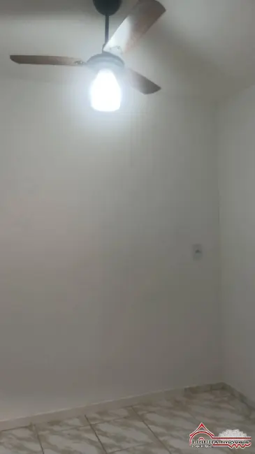Casa com 1 quarto para alugar em Sao Jose Dos Campos - SP - imagem 3 Foto 3 de Casa com 1 quarto para alugar em Sao Jose Dos Campos - SP