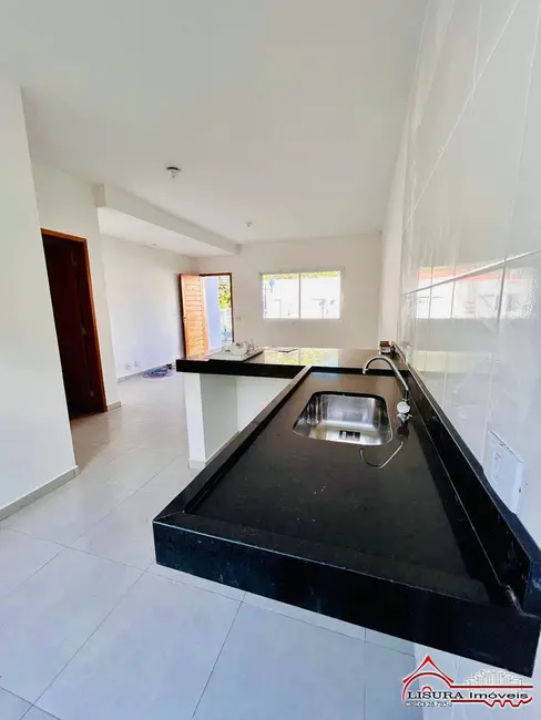 Foto 9 de Casa de Condomínio com 2 quartos à venda, 65m2 em Sao Jose Dos Campos - SP