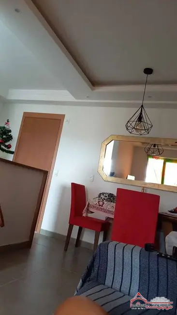 Foto 2 de Apartamento com 2 quartos à venda, 46m2 em Jardim Califórnia, Jacarei - SP