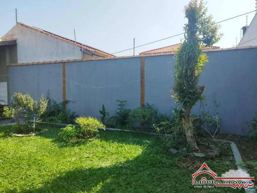 Foto 5 de Casa com 3 quartos à venda, 247m2 em Jardim Santa Maria, Jacarei - SP