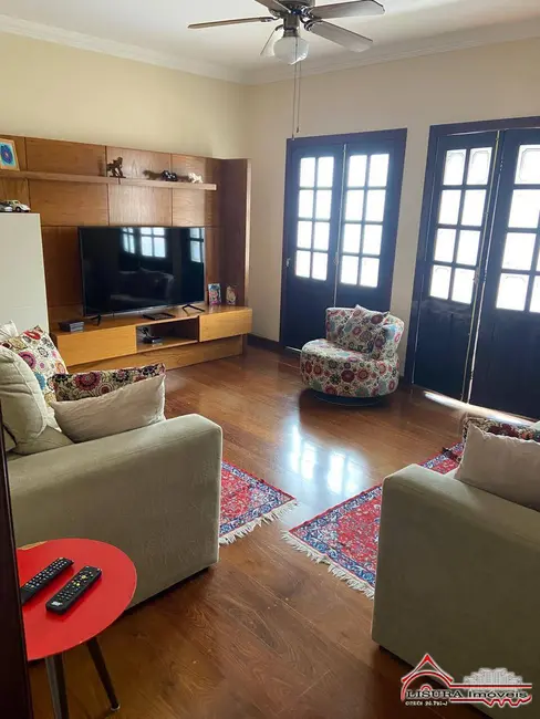 Foto 9 de Casa com 3 quartos à venda, 600m2 em Jardim Olympia, Jacarei - SP