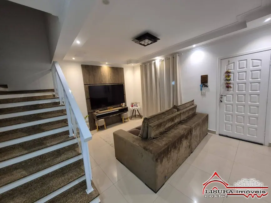 Foto 2 de Casa de Condomínio com 2 quartos à venda, 106m2 em Jardim Califórnia, Jacarei - SP