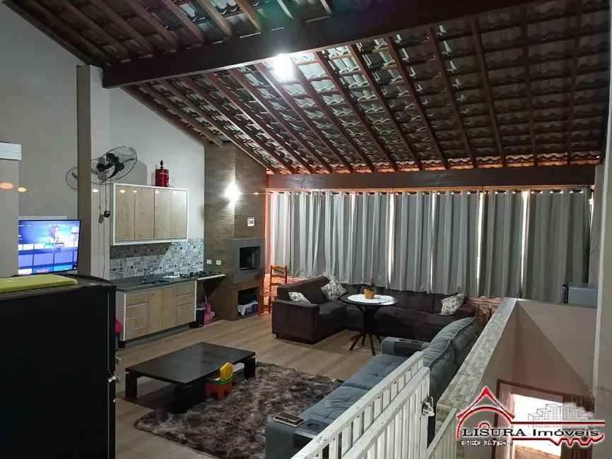 Foto 2 de Casa com 3 quartos à venda, 167m2 em Jardim Paraíso, Jacarei - SP