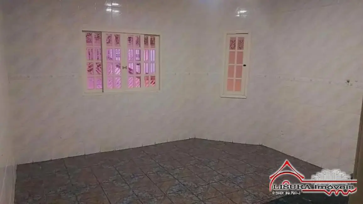 Foto 3 de Casa com 2 quartos à venda em Jardim Santa Marina, Jacarei - SP