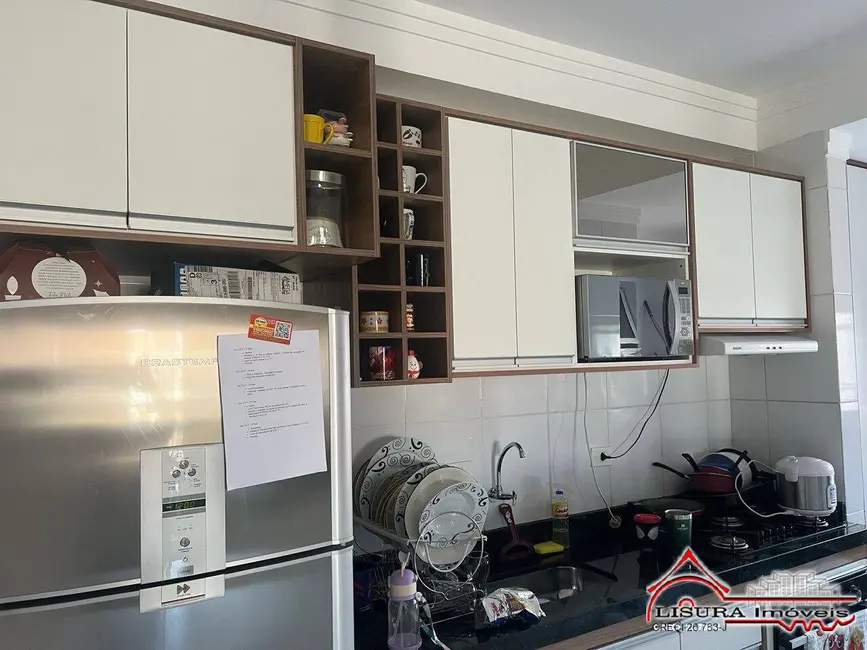 Foto 6 de Apartamento com 3 quartos à venda, 88m2 em Parque Santo Antônio, Jacarei - SP