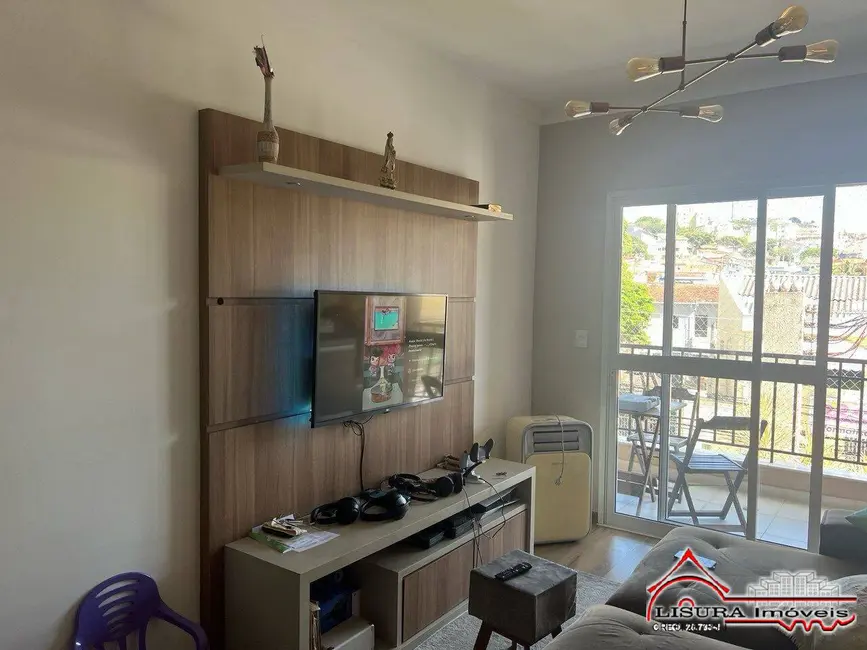 Foto 1 de Apartamento com 3 quartos à venda, 88m2 em Parque Santo Antônio, Jacarei - SP