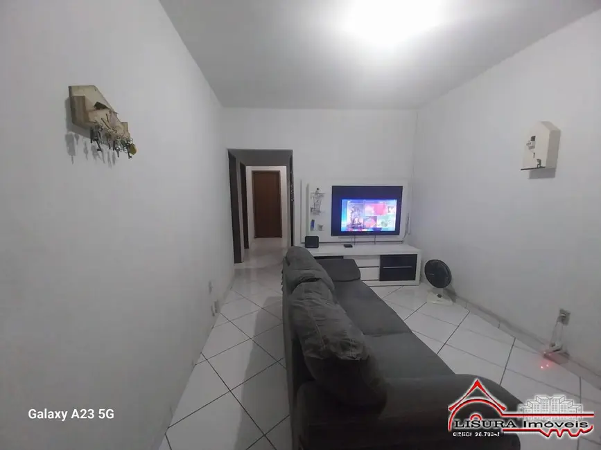 Foto 2 de Casa com 3 quartos à venda em Jardim Elza Maria, Jacarei - SP