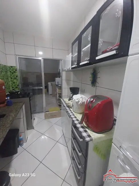 Foto 4 de Casa com 3 quartos à venda em Jardim Elza Maria, Jacarei - SP