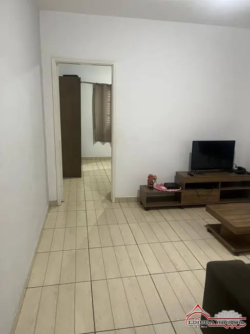 Foto 3 de Casa com 2 quartos à venda, 10m2 em Parque Santo Antônio, Jacarei - SP