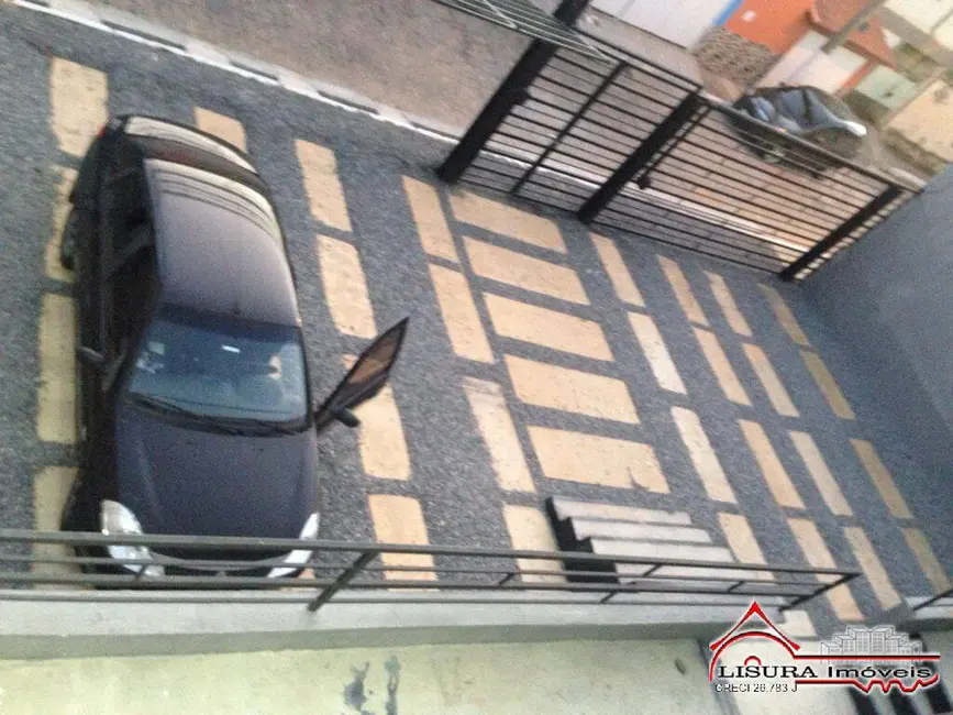 Foto 4 de Casa de Condomínio com 2 quartos à venda, 73m2 em Centro, Jacarei - SP