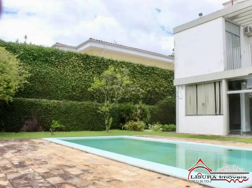 Foto 1 de Casa com 5 quartos à venda, 300m2 em Centro, Jacarei - SP