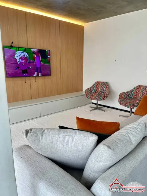 Foto 3 de Casa com 5 quartos à venda, 300m2 em Centro, Jacarei - SP