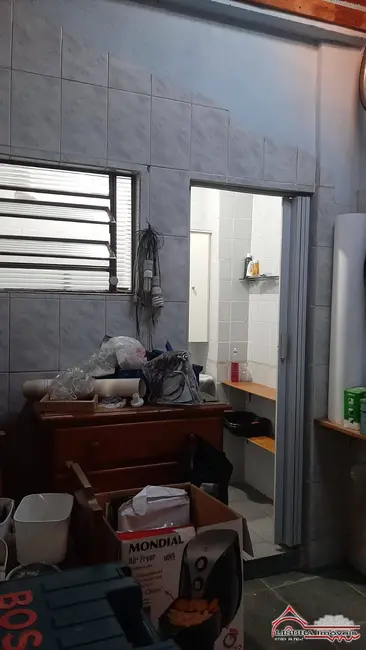 Foto 8 de Casa com 3 quartos à venda, 188m2 em Jardim Esper, Jacarei - SP