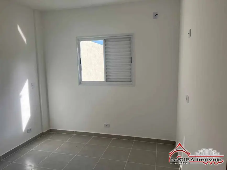 Foto 3 de Casa de Condomínio com 2 quartos à venda, 51m2 em Jardim Nova Esperança, Jacarei - SP