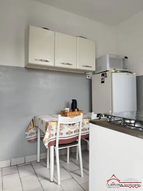 Foto 5 de Casa com 3 quartos à venda, 86m2 em Parque Santo Antônio, Jacarei - SP