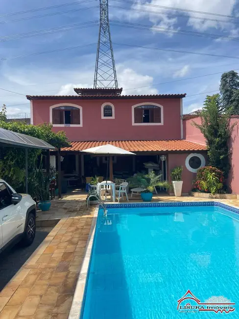 Foto 1 de Casa com 2 quartos à venda, 202m2 em Vila Formosa, Jacarei - SP