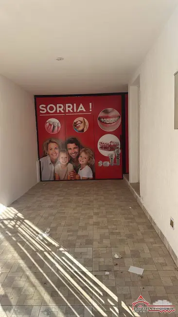 Sala Comercial com 3 quartos para alugar em Centro, Jacarei - SP - imagem 3 Foto 3 de Sala Comercial com 3 quartos para alugar em Centro, Jacarei - SP