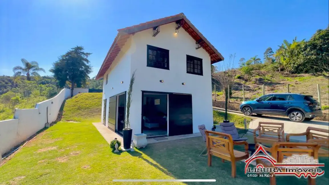 Foto 1 de Chácara com 2 quartos à venda, 104m2 em Santa Branca - SP