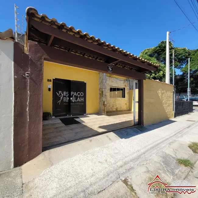 Foto 2 de Casa com 3 quartos à venda, 170m2 em Jardim Santa Maria, Jacarei - SP