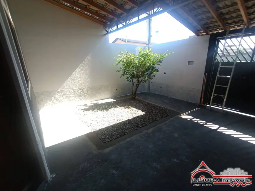 Foto 3 de Casa com 2 quartos à venda, 175m2 em Residencial Parque dos Sinos, Jacarei - SP