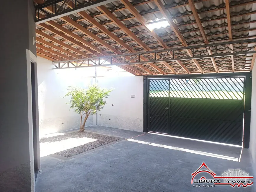 Foto 2 de Casa com 2 quartos à venda, 175m2 em Residencial Parque dos Sinos, Jacarei - SP